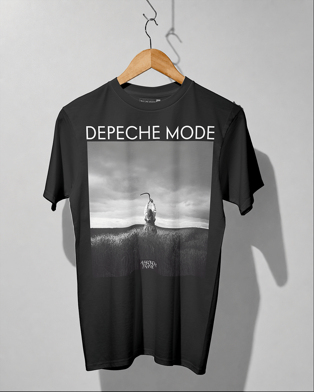 Depeche Mode – A Broken Frame